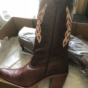 Dingo butterfly cowgirl boots